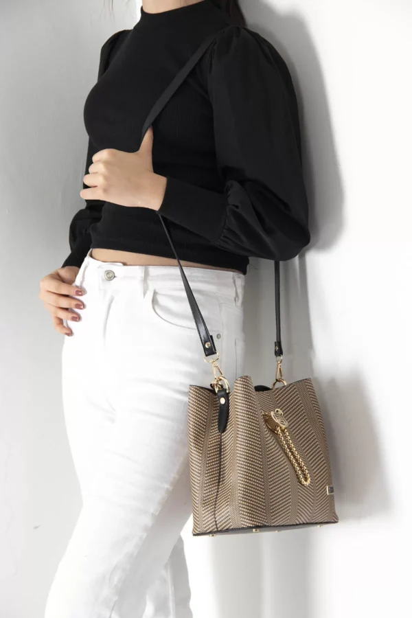 Дамска чанта „Катания“ в цвят черно и кафяво - 2 5307 00 28 01 2022 13 43 08 jpg