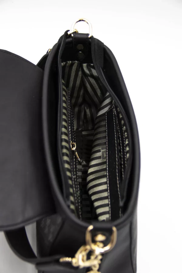 Дамска чанта за през рамо в цвят черно Silver&Polo - 6 8827 00 27 09 2023 11 46 43 jpg