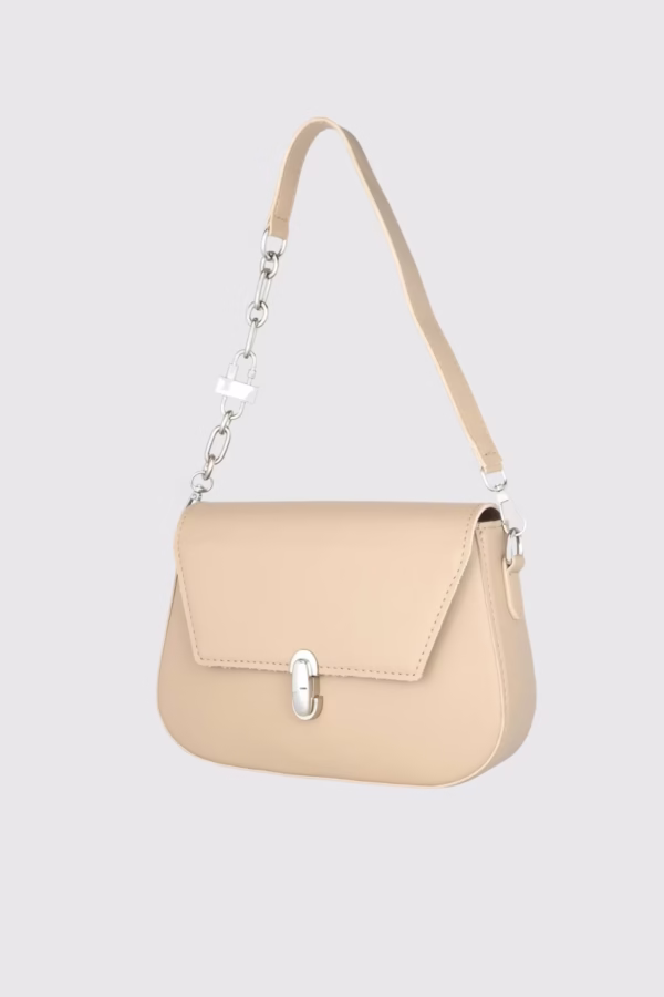 Дамска чанта в цвят бежово - 11 4