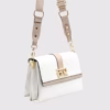 Дамска чанта „Фиона“ в бяло и екрю