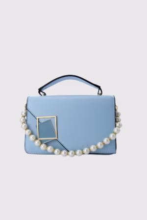 Малка дамска чанта с аксесоар-бяло - Дамски, Дамски чанти, Мини чанти, Чанти, раници и портмонета