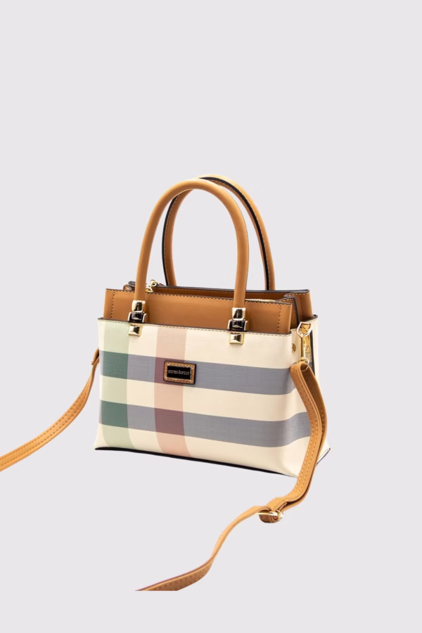 Дамска чанта в свежи цветове каре Silver&Polo