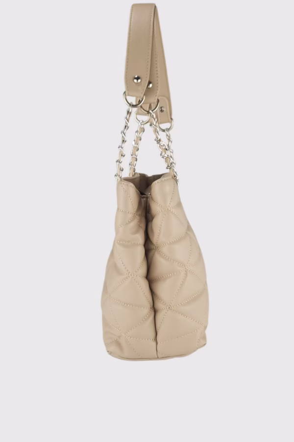 Капитонирана дамска чанта от еко кожа-бежово - viber image 2025 02 05 16 41 45 439